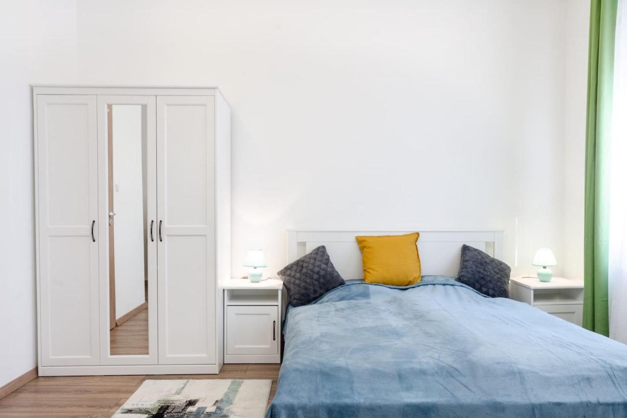 3 En Suit Bedroom Flat In The Main Centre For 6Ppl, 3Bdr,3Bthr,Ac Budapest Exterior foto