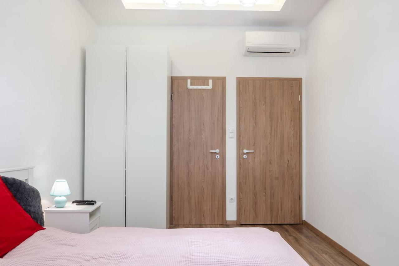 3 En Suit Bedroom Flat In The Main Centre For 6Ppl, 3Bdr,3Bthr,Ac Budapest Exterior foto