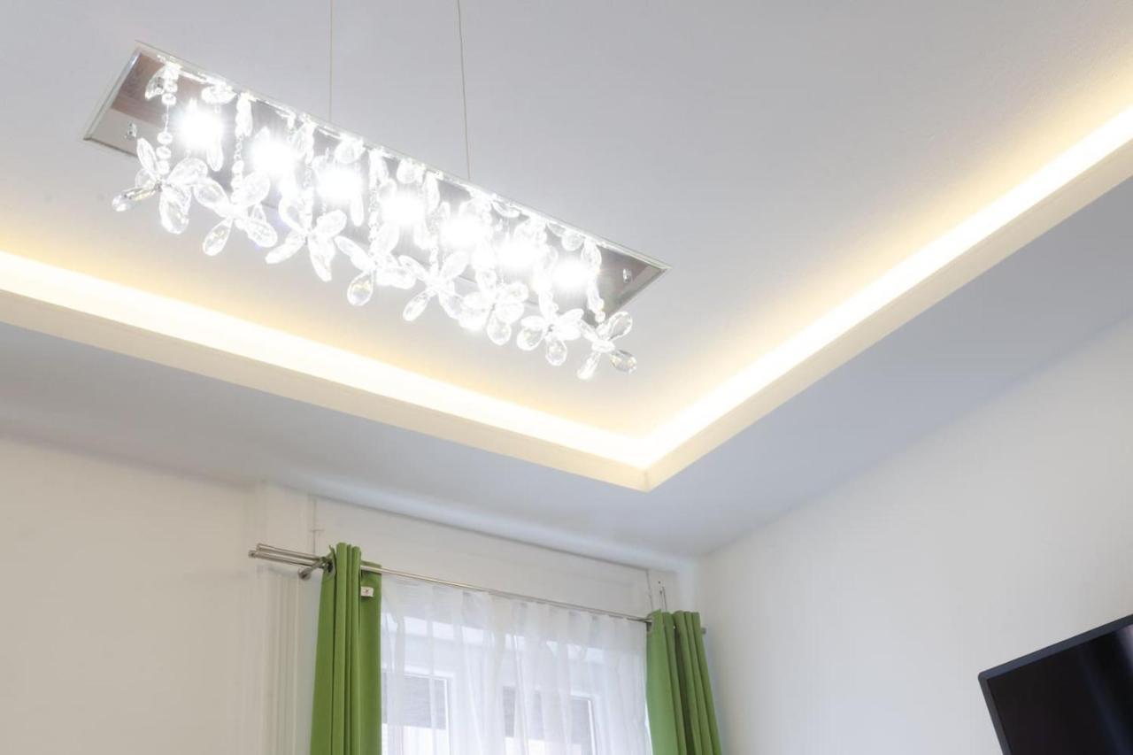 3 En Suit Bedroom Flat In The Main Centre For 6Ppl, 3Bdr,3Bthr,Ac Budapest Exterior foto