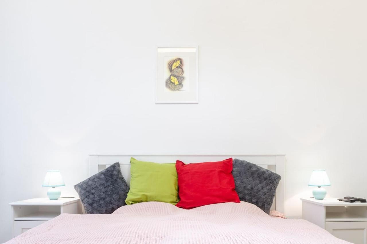 3 En Suit Bedroom Flat In The Main Centre For 6Ppl, 3Bdr,3Bthr,Ac Budapest Exterior foto