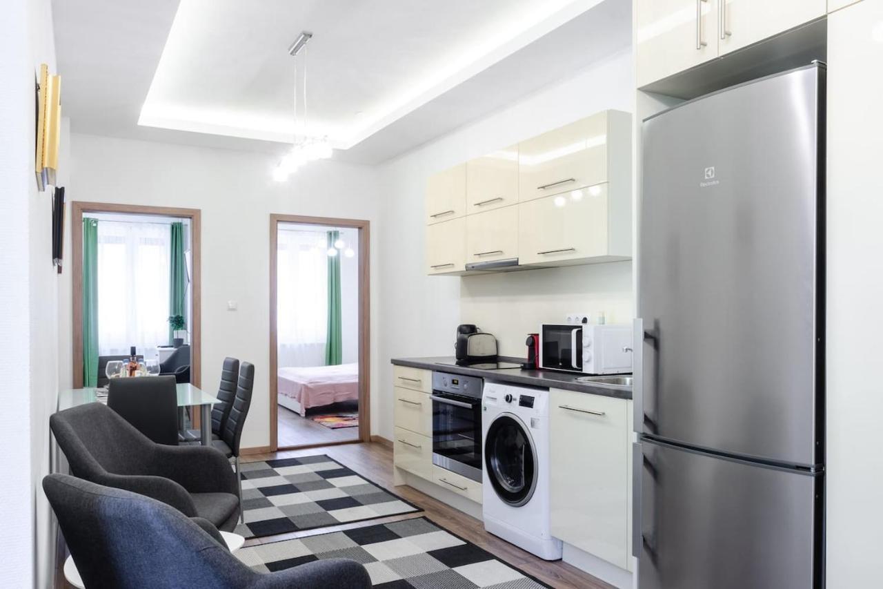 3 En Suit Bedroom Flat In The Main Centre For 6Ppl, 3Bdr,3Bthr,Ac Budapest Exterior foto